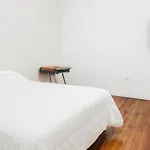 Blue Hostel St